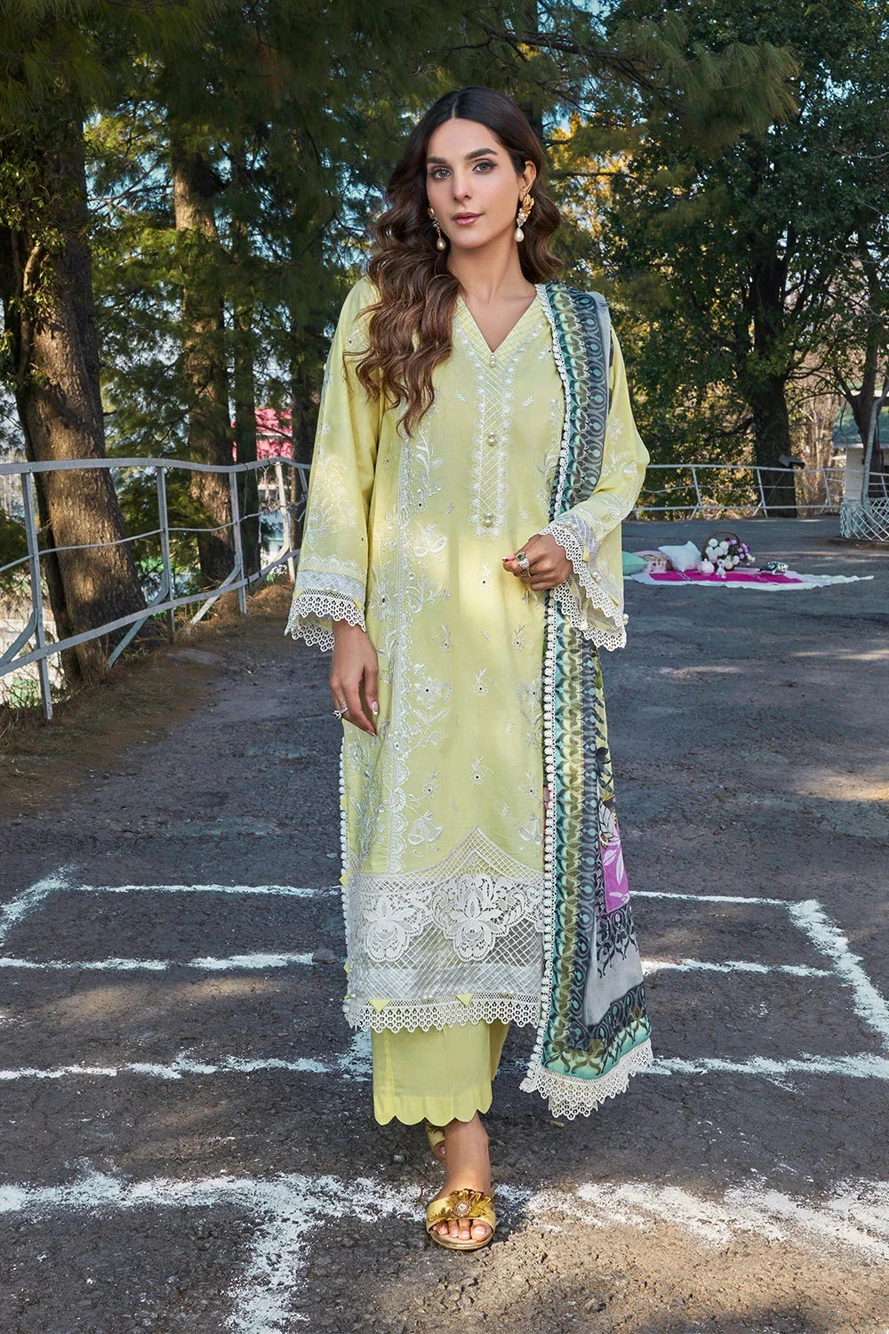3PC Embroidered Unstitched Lawn Suit KSC-3143