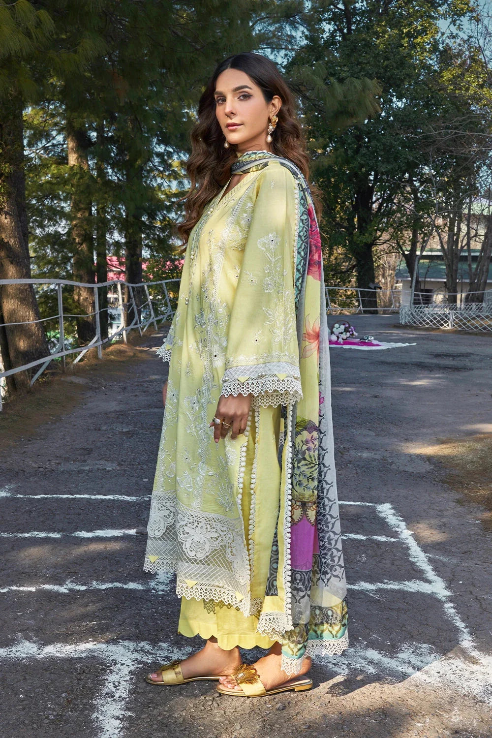 3PC Embroidered Unstitched Lawn Suit KSC-3143