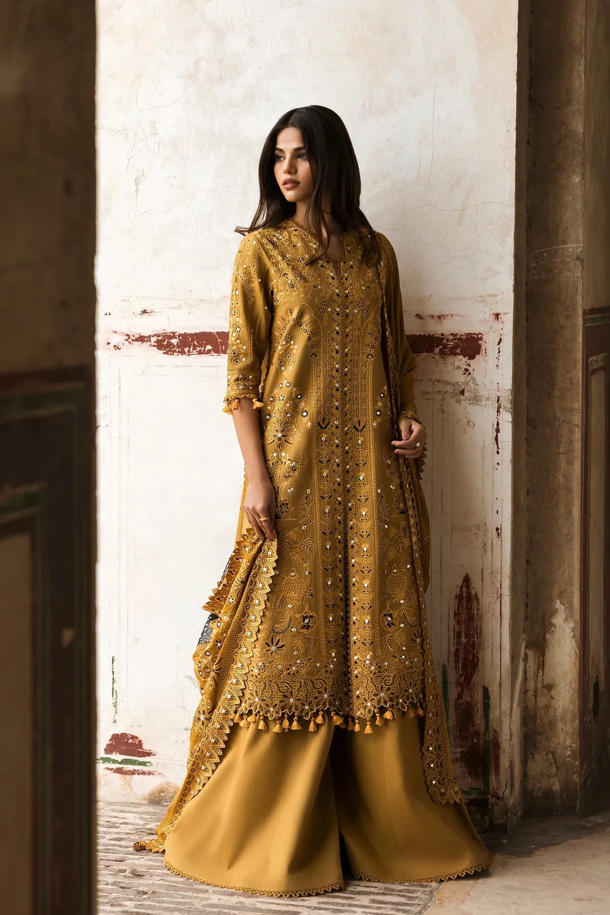 Afrozeh Mulaqaat Festive Lawn 25 – Wafa